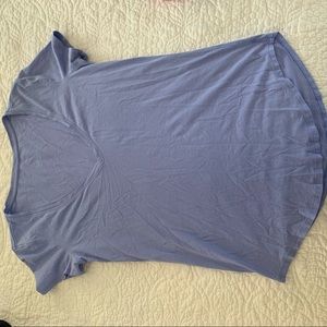 Periwinkle LuLu Lemon V neck top